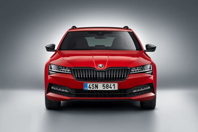 2020 Skoda Superb III Combi (facelift 2019) 2.0 TDI (200 Hp) 4x4 DSG