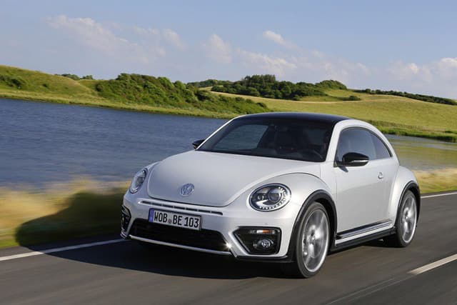 2016 Volkswagen Beetle (A5, facelift 2016) 2.0 TDI (150 Hp)