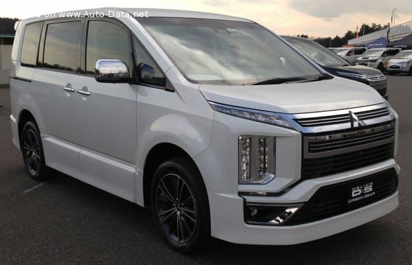 2019 Mitsubishi Delica (D5, facelift 2019) 2.3 DI-D (145 Hp) 4WD Automatic