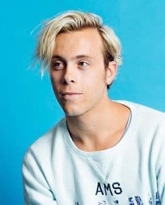 Riker Anthony Lynch
