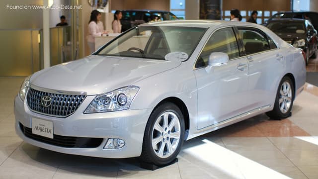 2009 Toyota Crown Majesta V (S200) 4.3 i-Four V8 32V (280 Hp) 4x4 Automatic