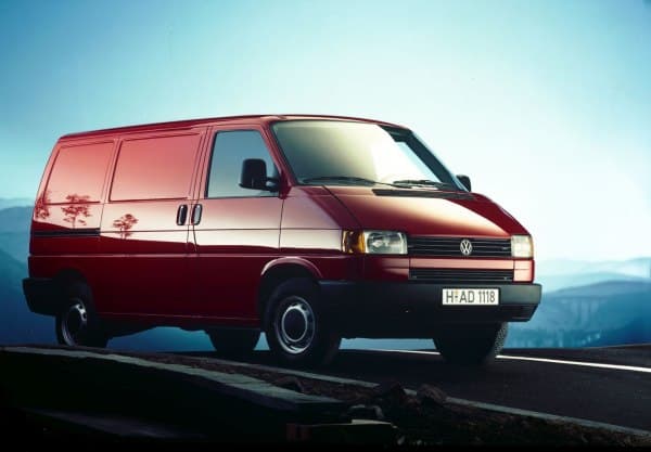 1990 Volkswagen Transporter (T4) Panel Van 2.5 (110 Hp) L2H1